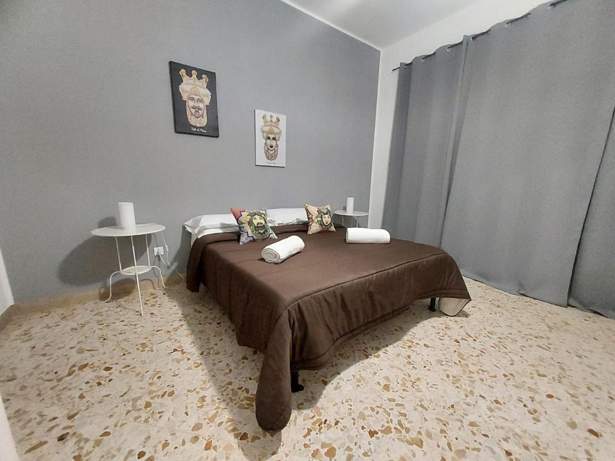 Bed and Breakfast La Casa Del Moro - Al Politeama Palermo Exterior foto